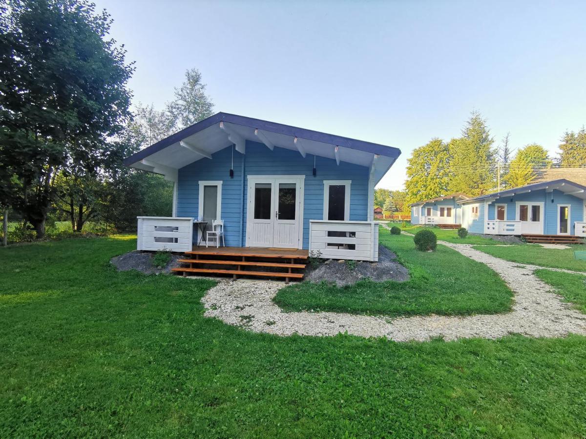 Domek Caloroczny Na Wylacznosc Niebieska Osada Nad Gorskim Potokiem Stary Waliszow Exterior photo